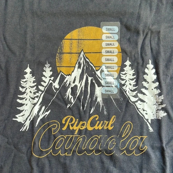 RipCurl Canada T-shirt - Picture 2 of 5